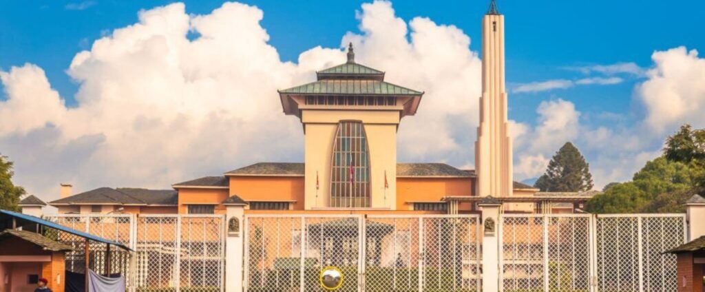 Kathmandu Tour: Narayanhiti Palace Museum